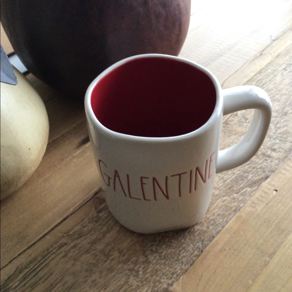 Rae Dunn mug - Picture 2 of 3